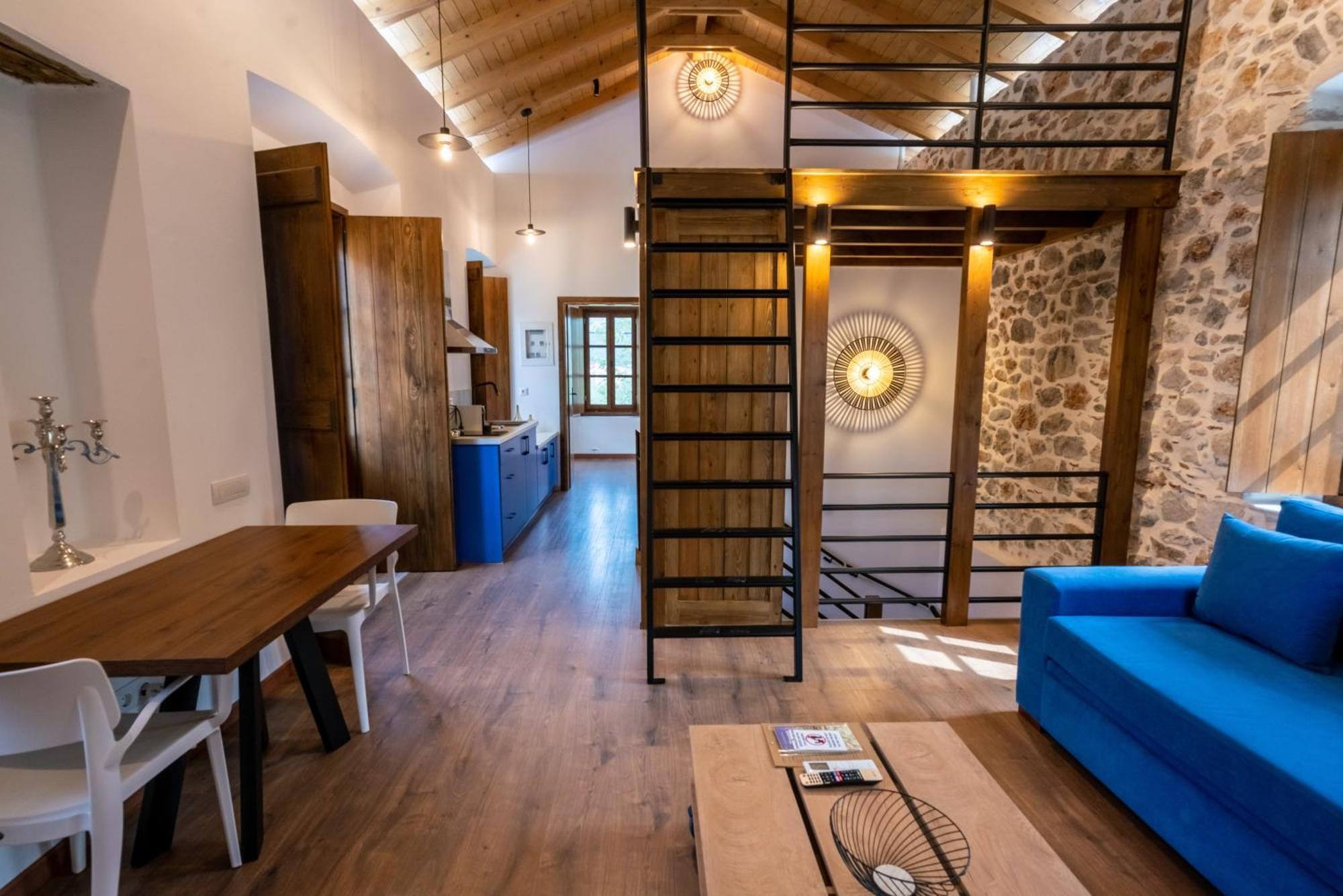 Indigo Leonidion Apartment Exterior photo